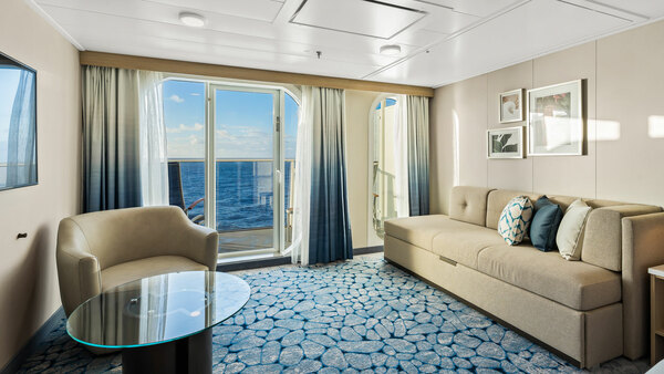 RCI Wonder of the Seas Junior Suite with Balcony 3.jpeg